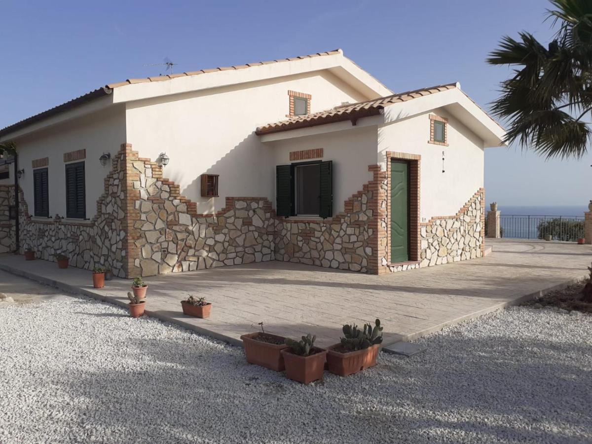 Villa Il Casale Di Bovo Marina à Montallegro Extérieur photo