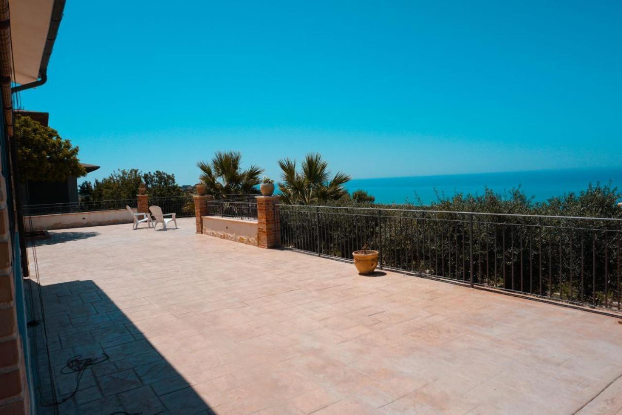 Villa Il Casale Di Bovo Marina à Montallegro Extérieur photo