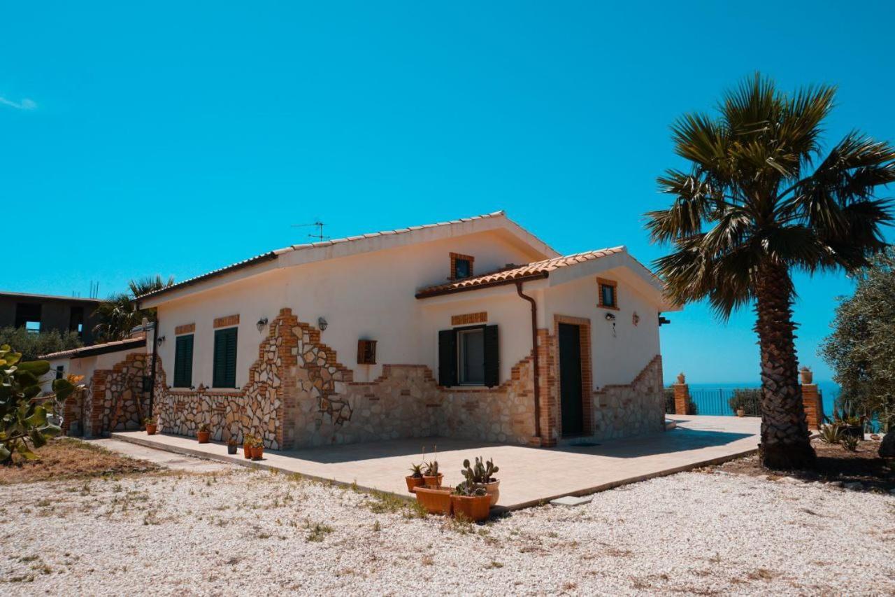 Villa Il Casale Di Bovo Marina à Montallegro Extérieur photo